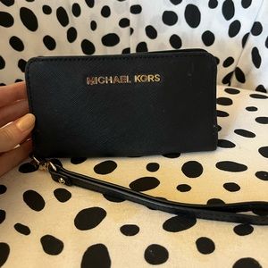 MK wristlet